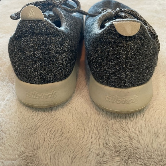 allbirds Merino Wool Runners - Picture 3 of 9